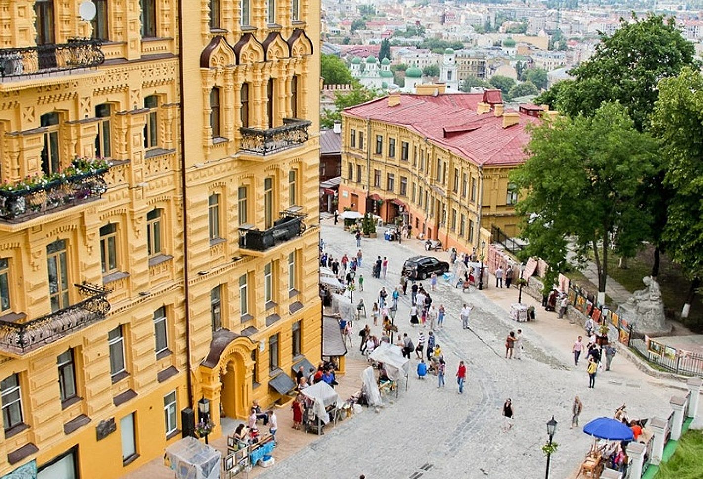 Одна из самых популярных киевских улиц – Андреевский спуск ©фото kyiv future